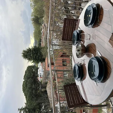 - 2 Con Pisci Apartment