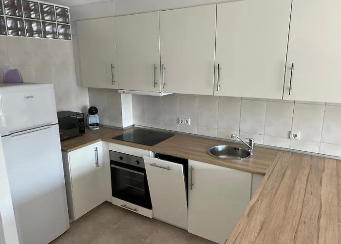 - 2 Con Pisci Apartment