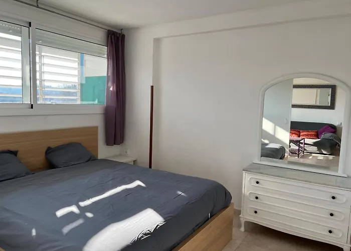 - 2 Con Pisci * Platja d'Aro